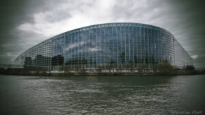 Budynek Rady Europy, widok od strony wody 